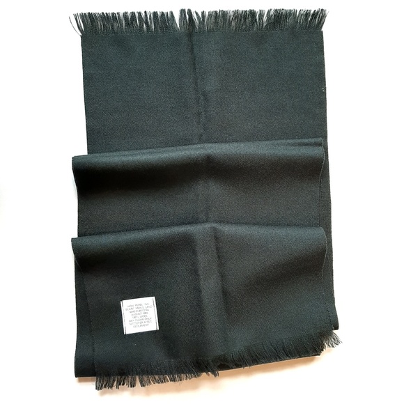 Accessories - 100% Wool finely knit scarf Vintage Forest green